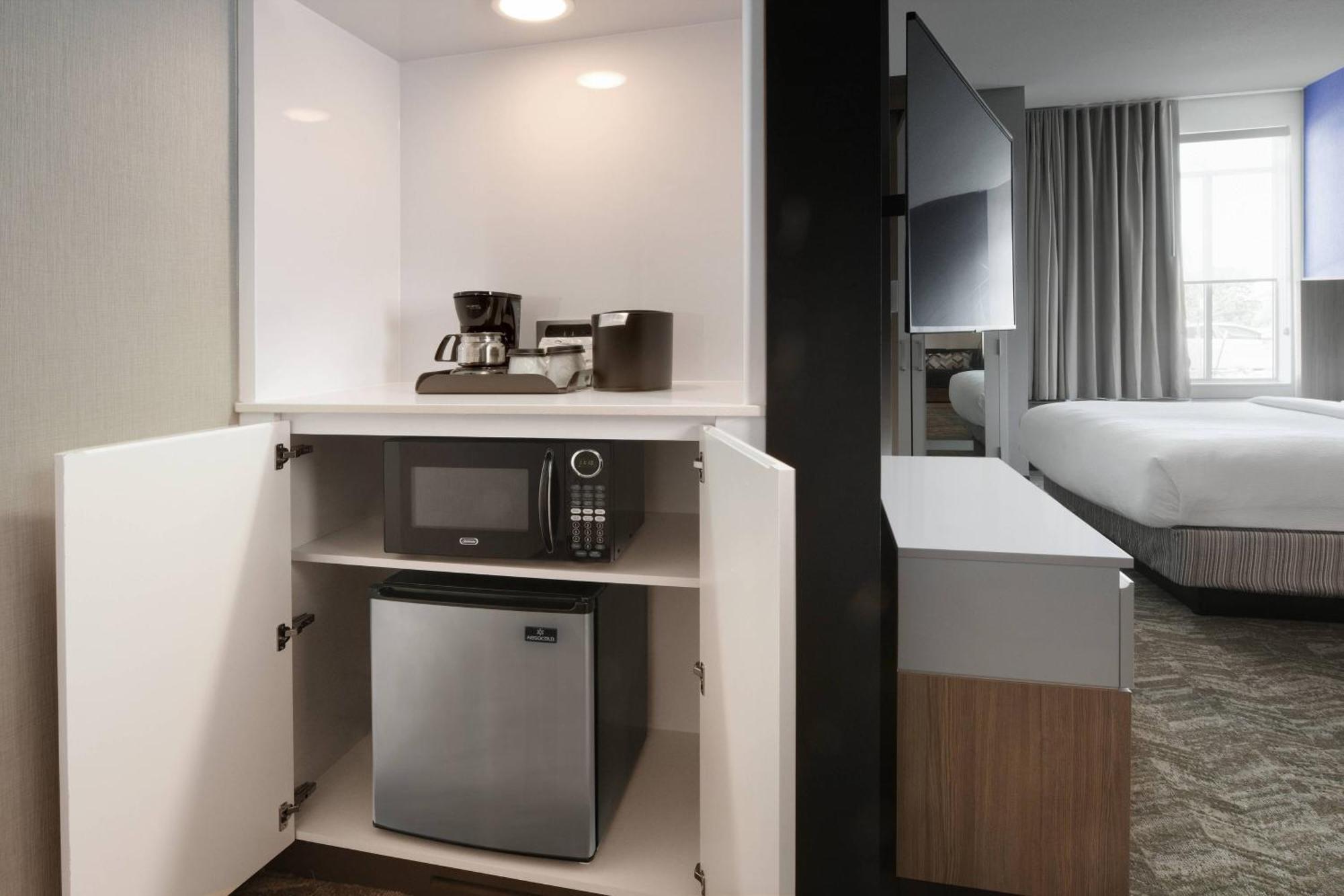 สปริงฮิลล์ สวีท บาย แมริออท ดัลลัส ดีเอฟดับบลิว แอร์พอร์ต เซาท์ เซนเตอร์พอร์ต Hotel ฟอร์ตเวิร์ท ภายนอก รูปภาพ